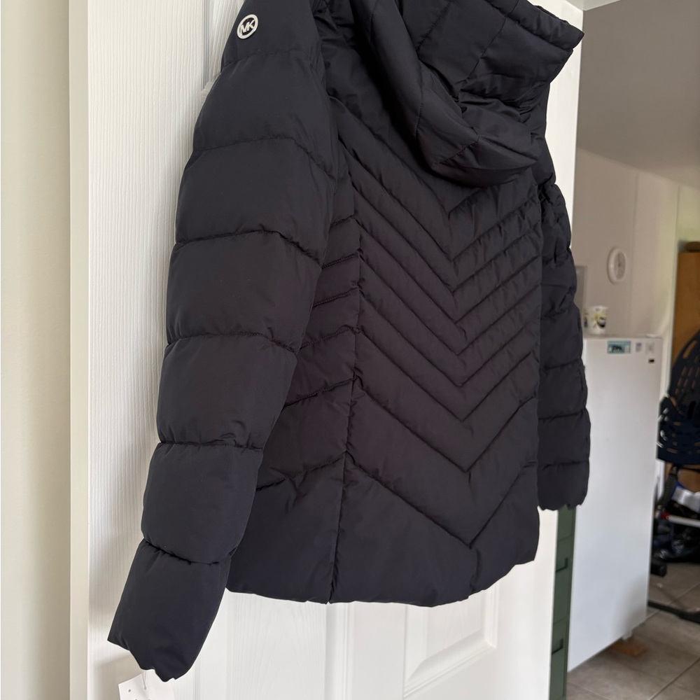 NWT -Michael Kors Black Quilted Hooded Puffer Jacket M - Picture 3 of 16